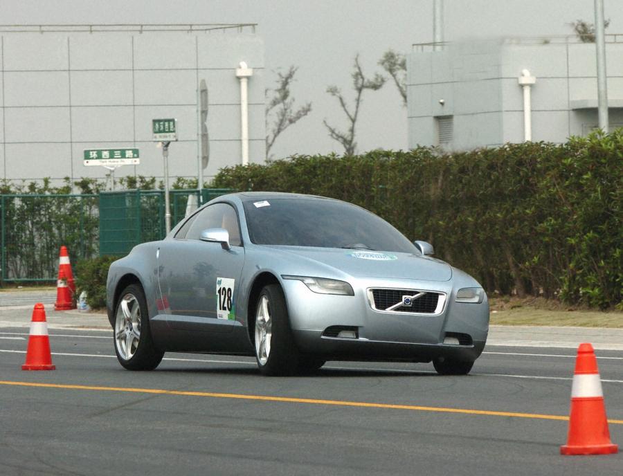  Volvo 3CC Concept 2004 года  (фото 40 из 48)